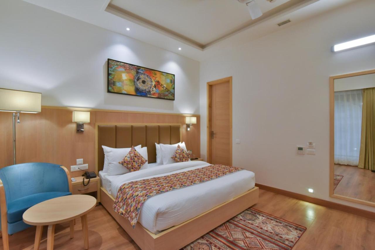Surestay By Best Western Heritage Walk Амритсар Экстерьер фото